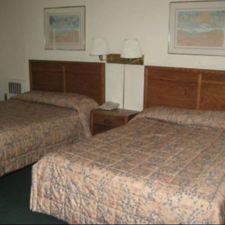 Arbor Inn Motor Lodge Wrentham Eksteriør billede